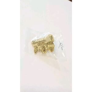 Vintage Western Pioneer Covered Wagon Lapel Pin